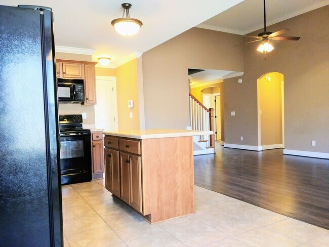 Building Photo - 6511 Ridgeview Ln in Park Lake Neighborhood