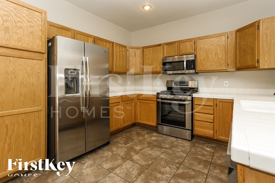 Building Photo - 4405 Vogue St