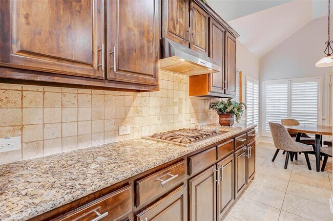 Building Photo - 20307 Cortina Valley Dr