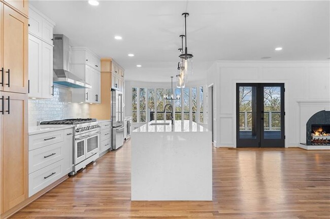 Building Photo - 350 Kelson Dr NW