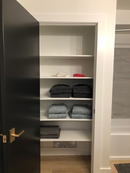 All bedding/linens and towels are provided - 12 E Garfield St