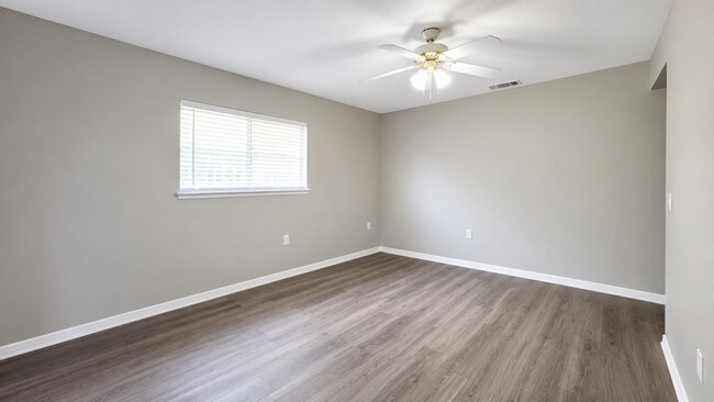 Building Photo - Move-In Ready 3 Bedroom Home with Large Yard & Covered Patio in North East San Antonio!!!