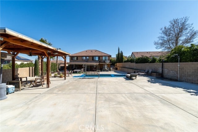 Building Photo - 40947 Ridgegate Ln