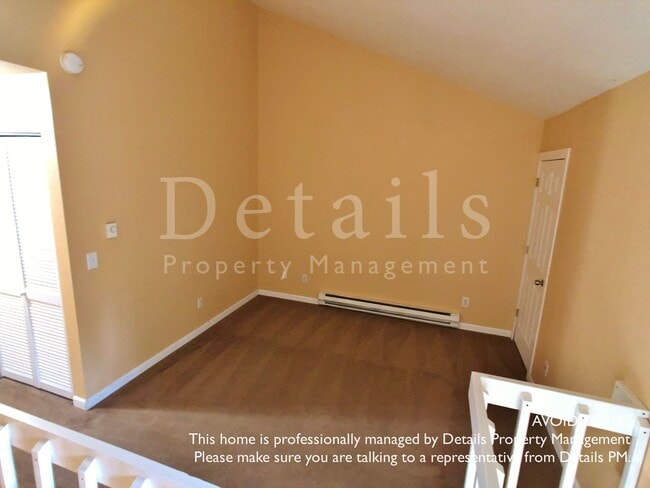 Building Photo - **APPLICATION PENDING** Nicely Updated Con...
