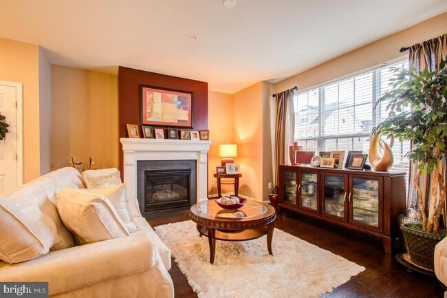 Building Photo - 12601 Rustic Rock Ln