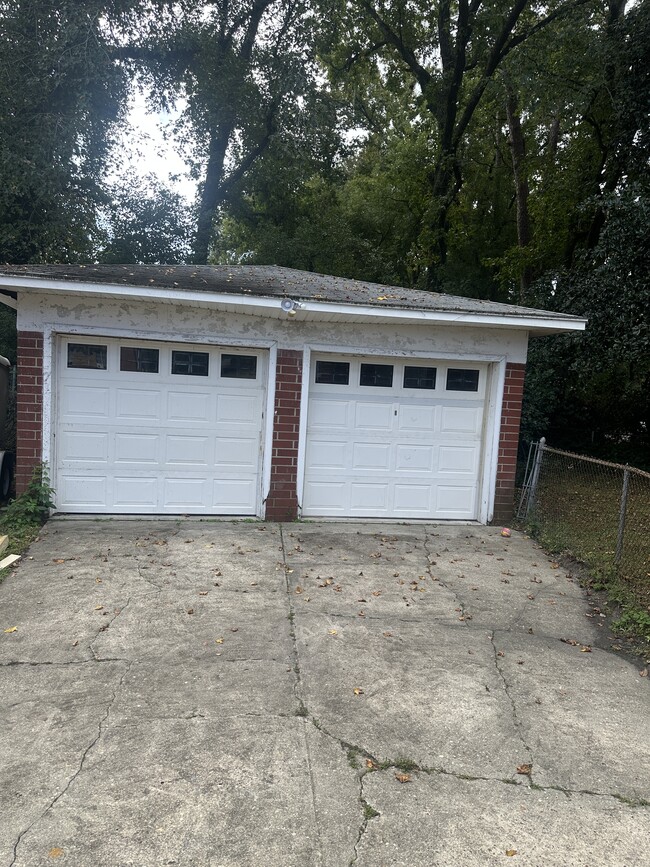 Building Photo - 3150 Belden Cir