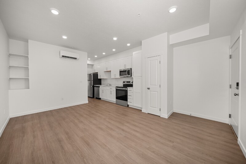 Building Photo - 19010 E Alki Ave