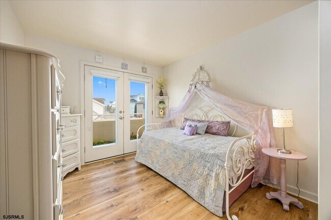 Building Photo - 7701 Atlantic Ave