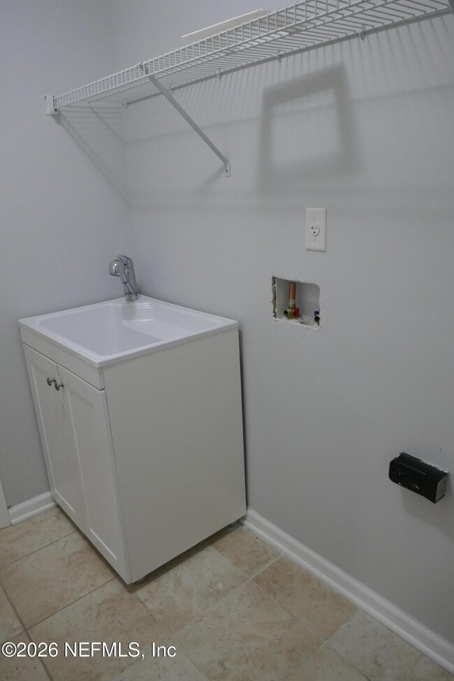 Building Photo - 2359 Huckins Ct