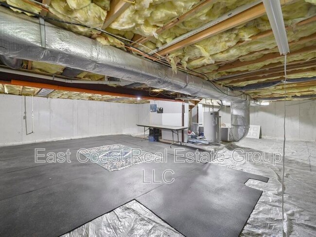 Building Photo - 125 Amelia Dr