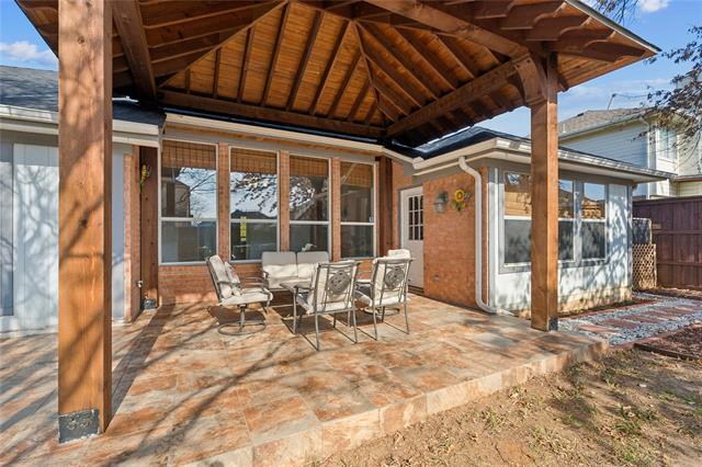 Building Photo - 342 Stately Oak Ln