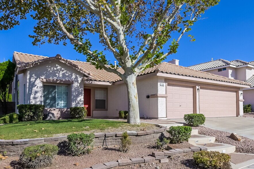 Building Photo - 725 Arrowhead Trail