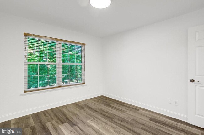 Building Photo - 3307 Wyndham Cir