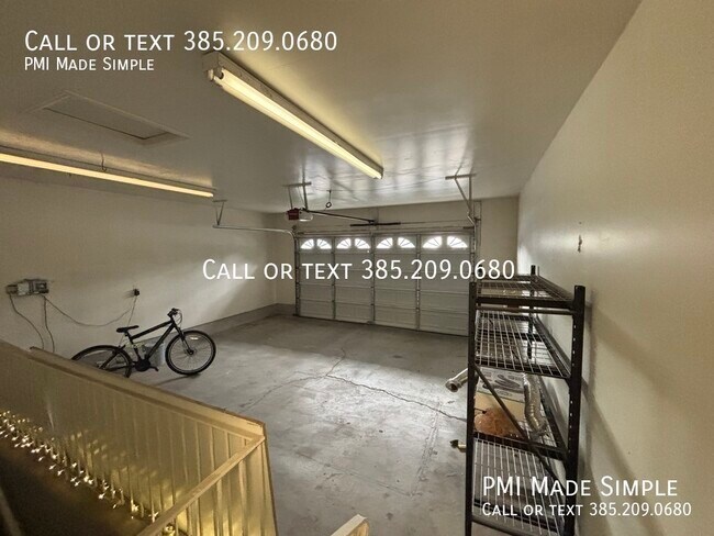 Building Photo - 242 S 400 E