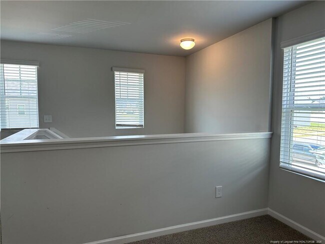 Building Photo - 216 Melbourne Dr