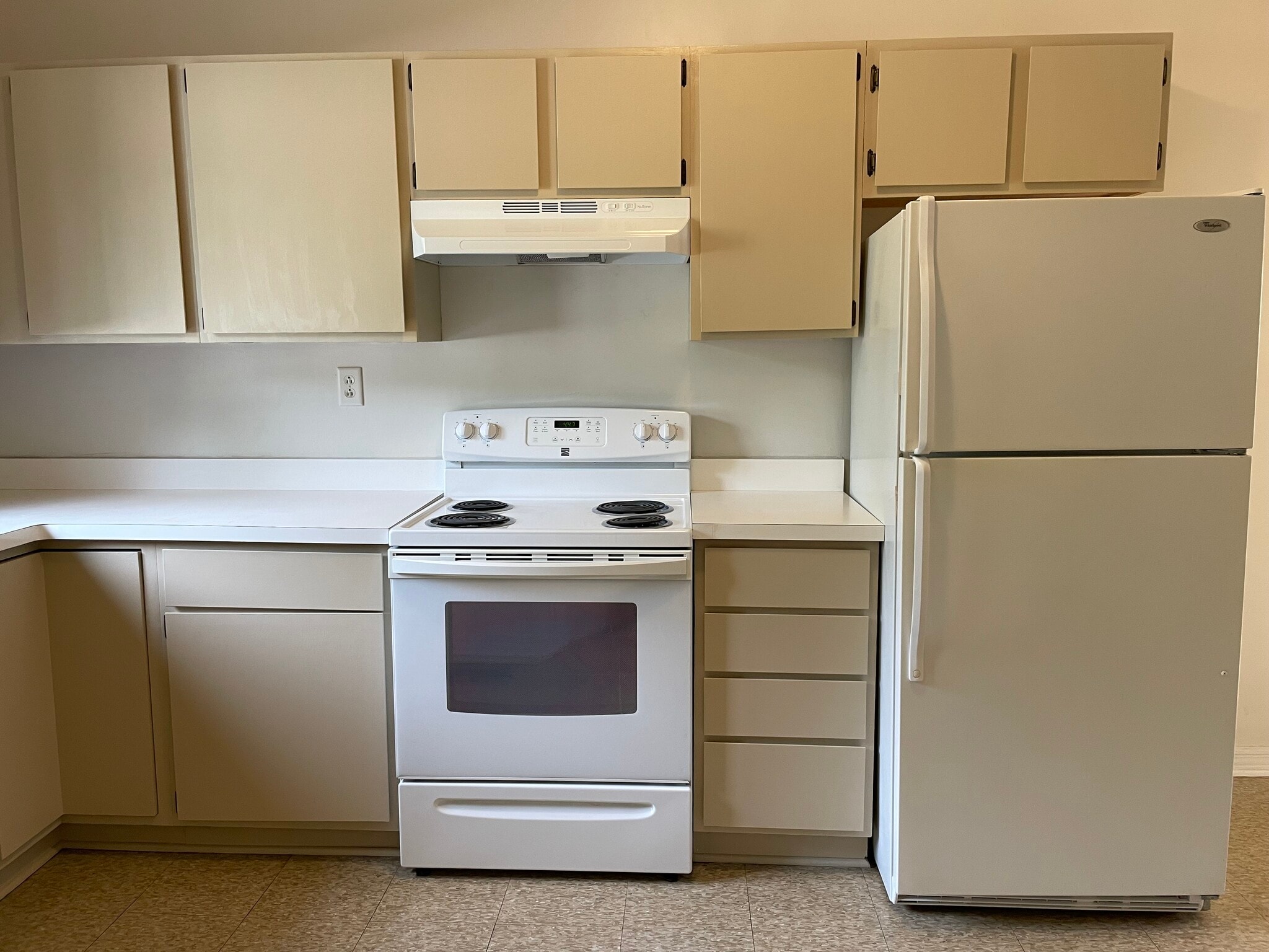 Kitchen - 70 Rutgers St