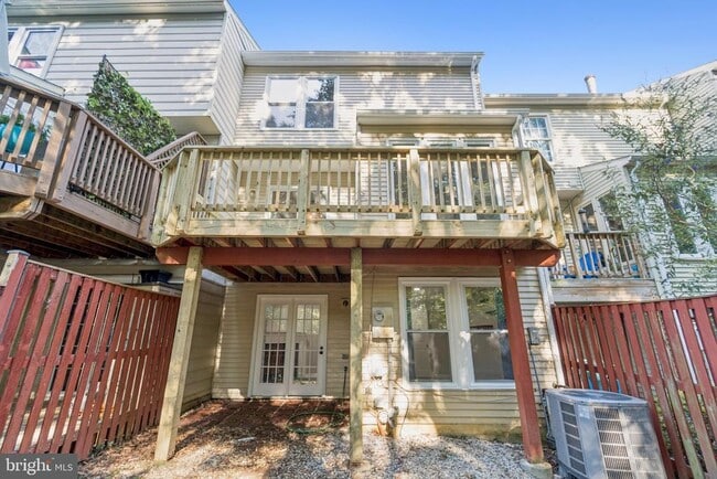 Building Photo - 6104 Joust Ln