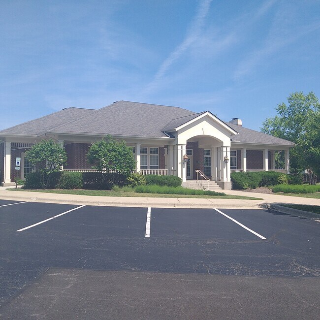 Building Photo - 277 W Biros Ln