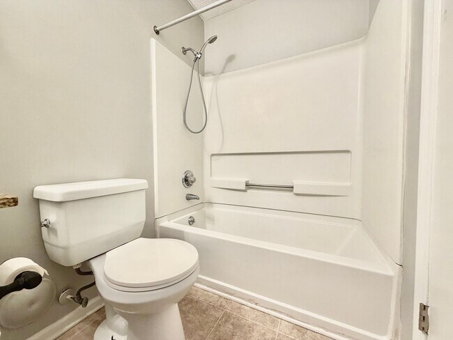 Building Photo - 3109 Henslowe Dr