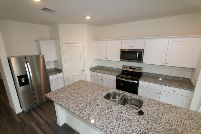 Building Photo - 3977 Fringe Tree Ln