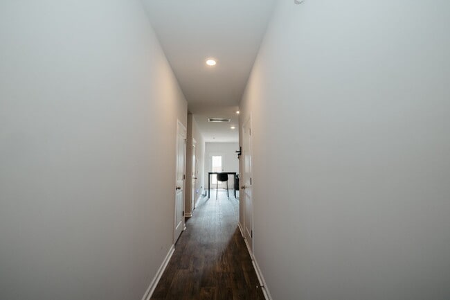 Building Photo - One-Level Living in Ladson