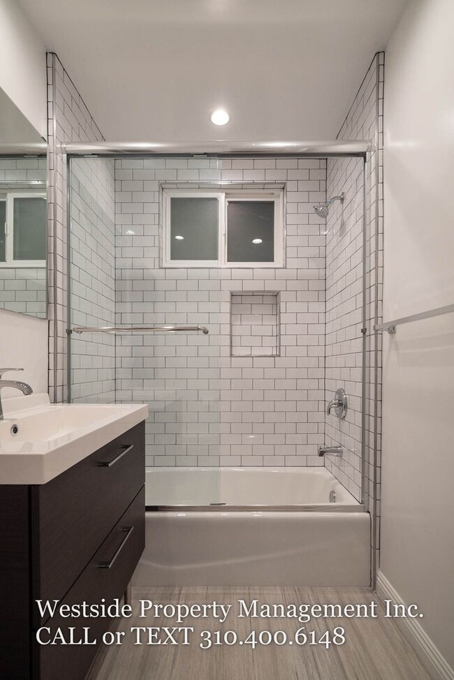 Building Photo - 4274 Elenda St