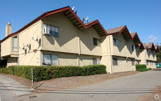 Pinewild Apartments - Pine Wild Apartments