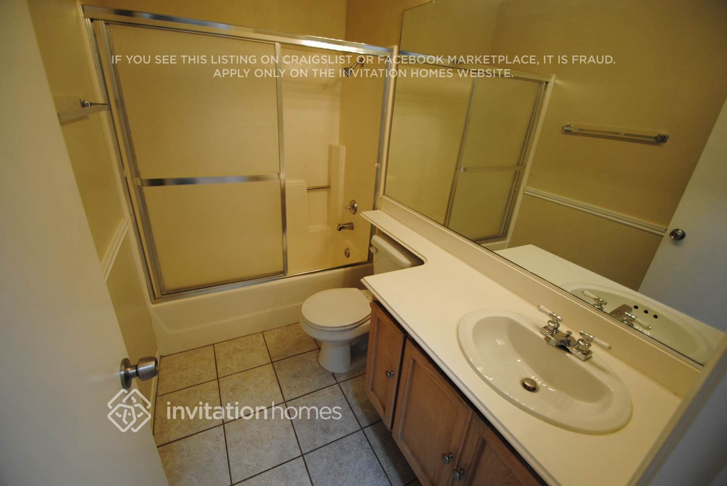 Building Photo - 40053 Adian Ct