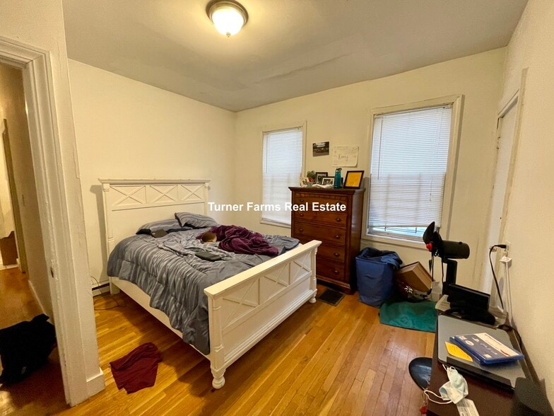 Building Photo - 530 Cambridge St