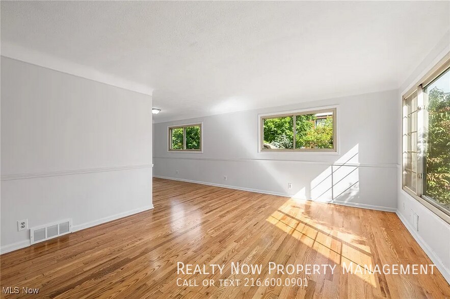 Building Photo - 15334 Triskett Rd