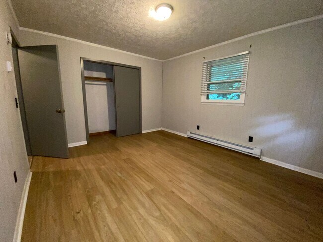 Building Photo - gree1910