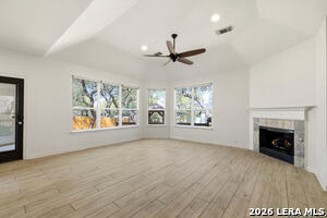 Building Photo - 1615 Lookout Point