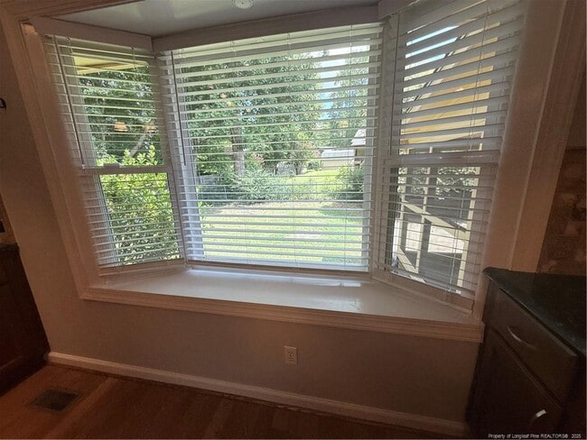 Building Photo - 5670 Blythewood Ln