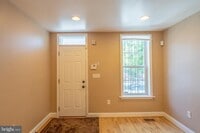 Building Photo - 508 Scott St