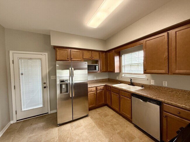 Building Photo - 13627 Catahoula Dr S