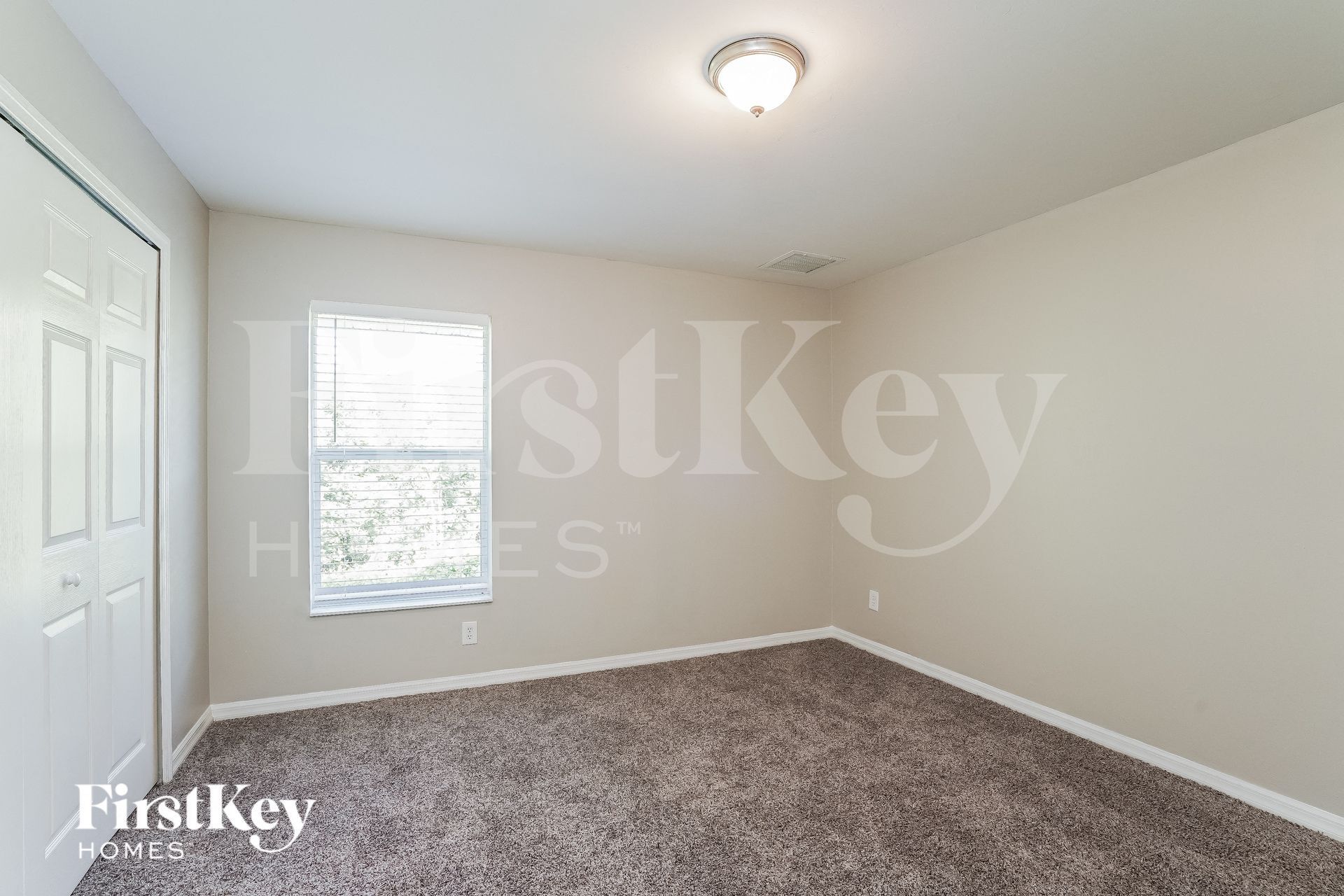 Building Photo - 2915 12th St W