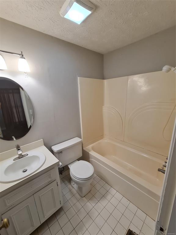 Building Photo - 1613 Cobblestone Ct