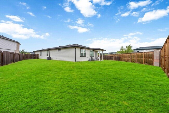 Building Photo - 2802 Wingmore Ln