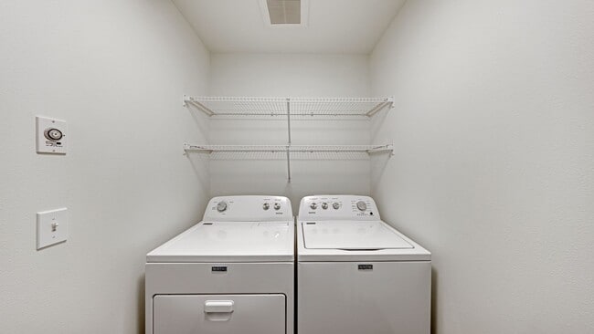 Building Photo - New Construction - 3 Bed 2.5 Bath - Pet Friendly - NAS Whidbey