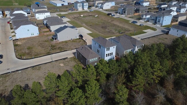 Building Photo - 3316 Vine Ter Trce