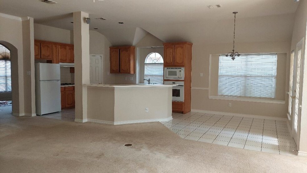 Building Photo - 7805 Brook Meadow ln