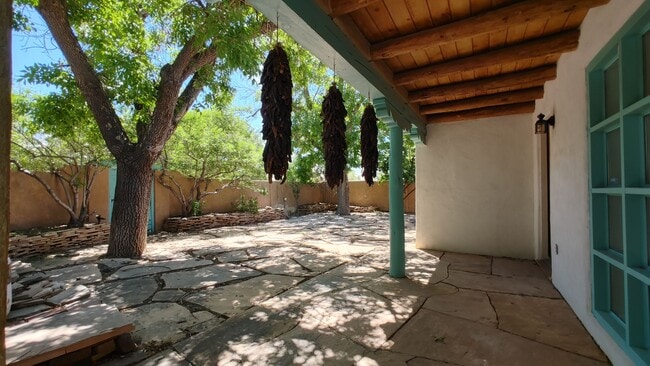 Building Photo - Coming Soon! Old Town Charm! 2 Bedroom Hou...