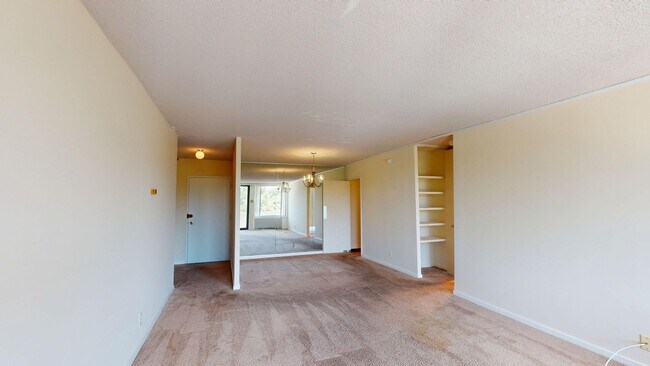 Building Photo - 300 M St SW
