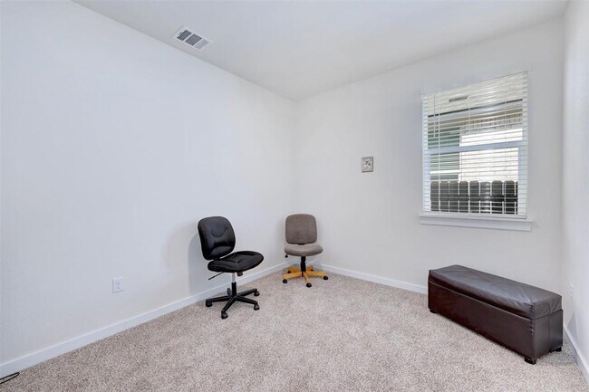Building Photo - 2041 Centerline Ln