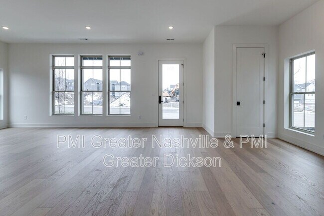 Building Photo - 404 Morningside Mnr