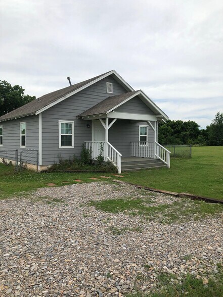 Building Photo - 7151 N Sun Country Rd