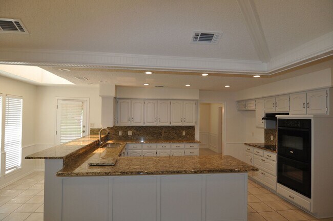 Building Photo - Great 4-2.5-2 in Colleyville, GCISD!