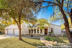 Building Photo - 1903 Archway Dr