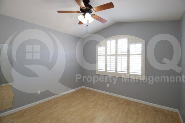 Building Photo - 4623 W Tyson St
