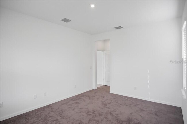 Building Photo - 5719 Maidenstone Way